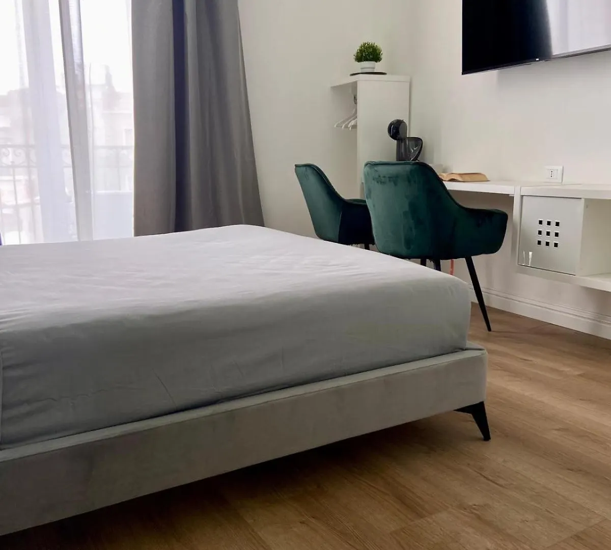 Raisi Suites & Apartment Catania 0*,  Italy