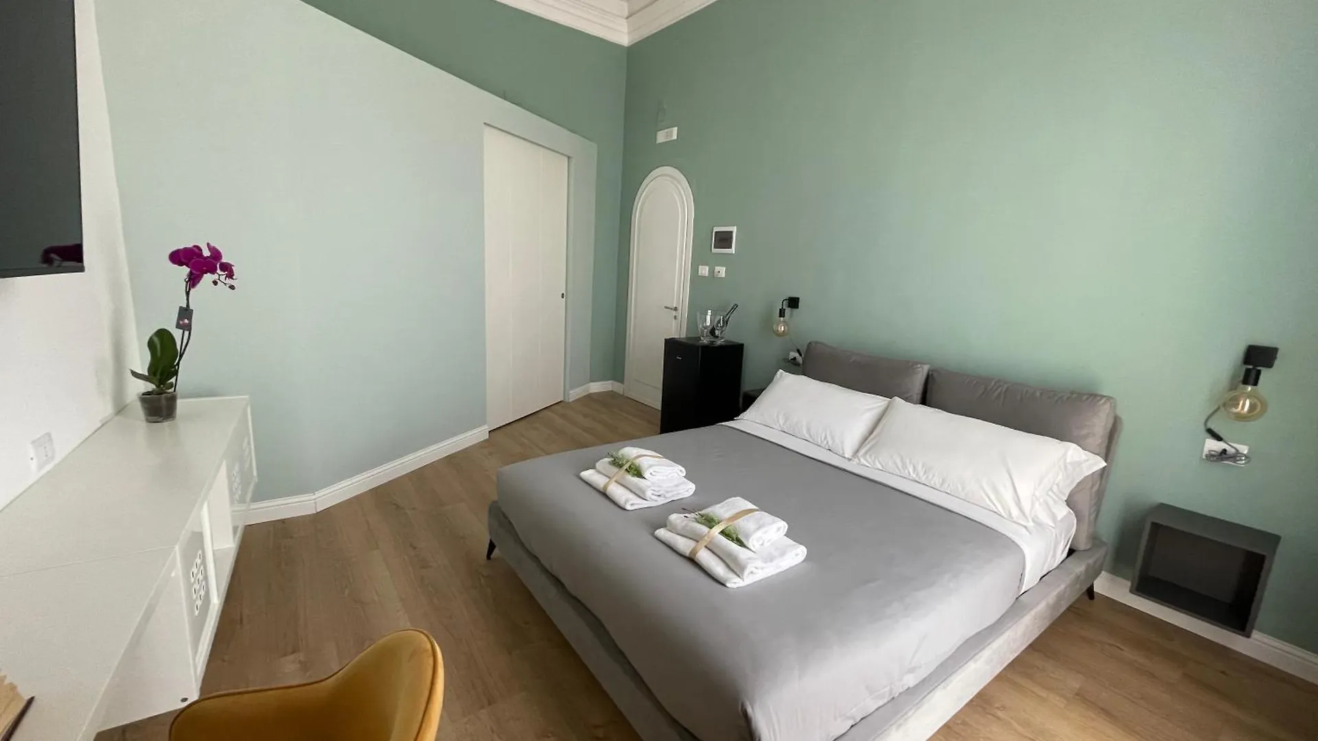 Raisi Suites & Apartment Catania Italy
